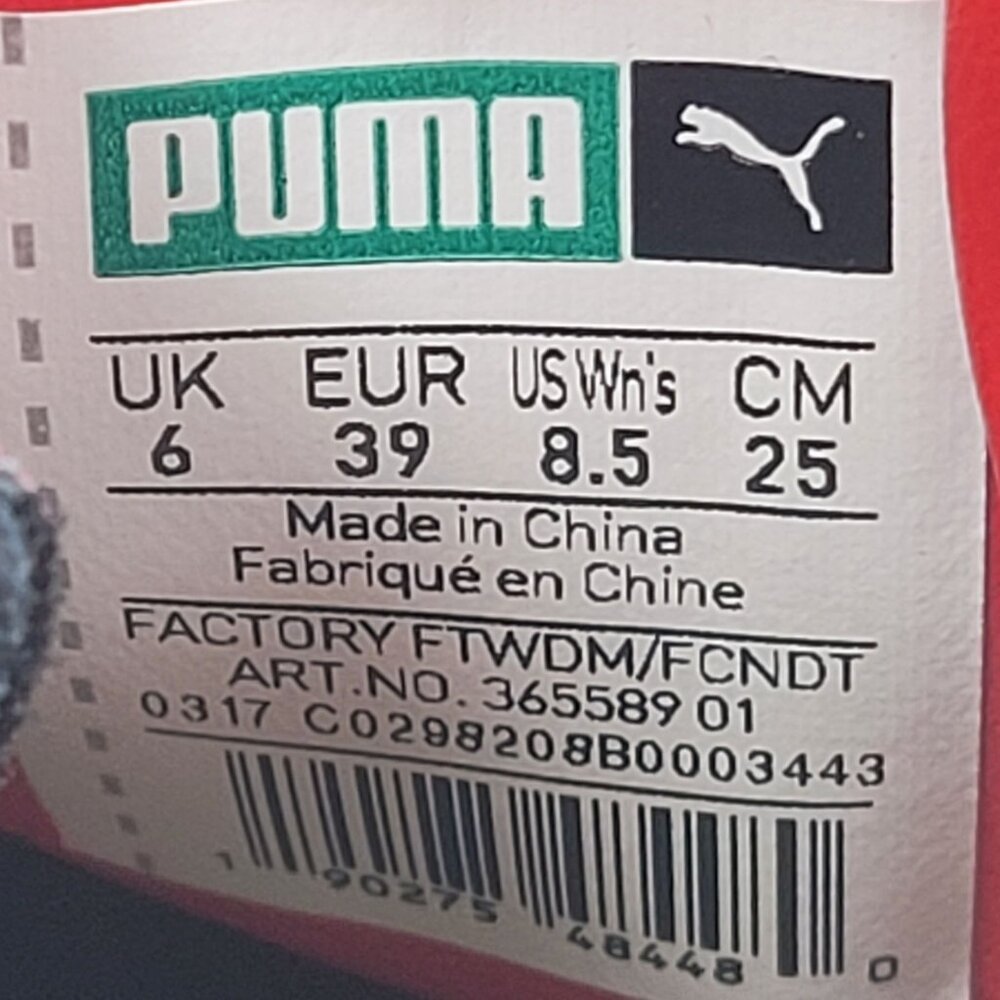 Puma Clyde Women's Black & Red Sneaker 365589-01 US Size 8.5 - Picture 8 of 8